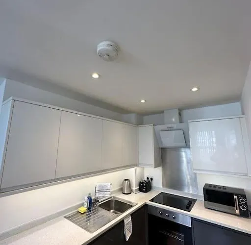 A One Bed Flat In Romford